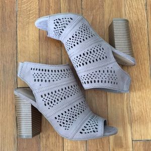 Open toe wedges